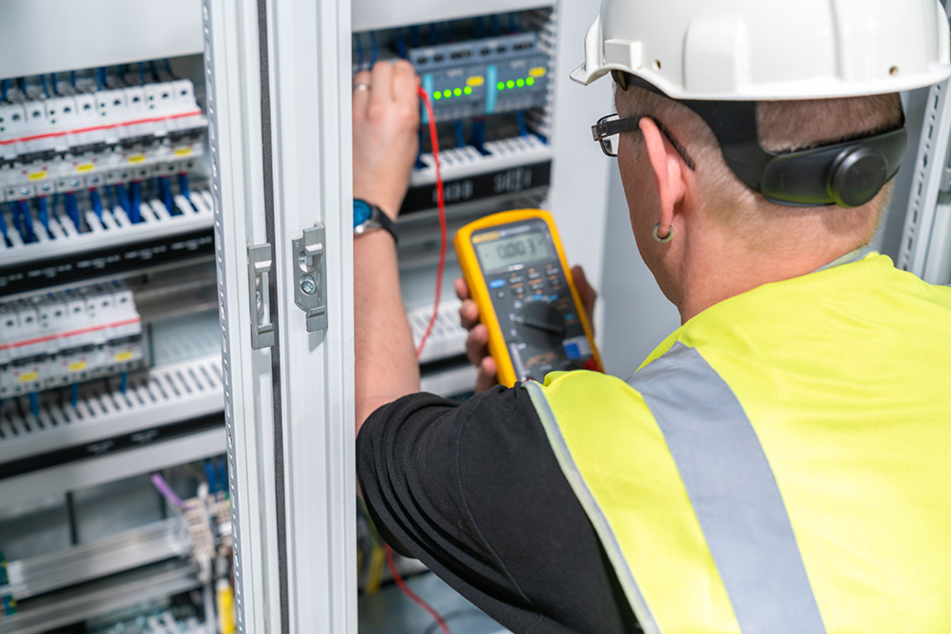 Elektroanlagen-Kontrolle bei Elektro- und Kommunikationstechnik Thale GmbH in Thale